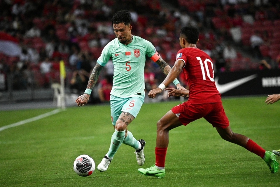 开云官方在线-包含英超赛程吃紧，费耶诺德国际比赛日遗憾出局，媒体盛赞，临场指挥获称赞的词条-开云官方在线